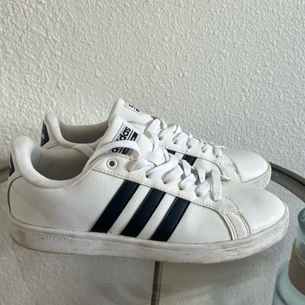Adidas cloud form sneakers